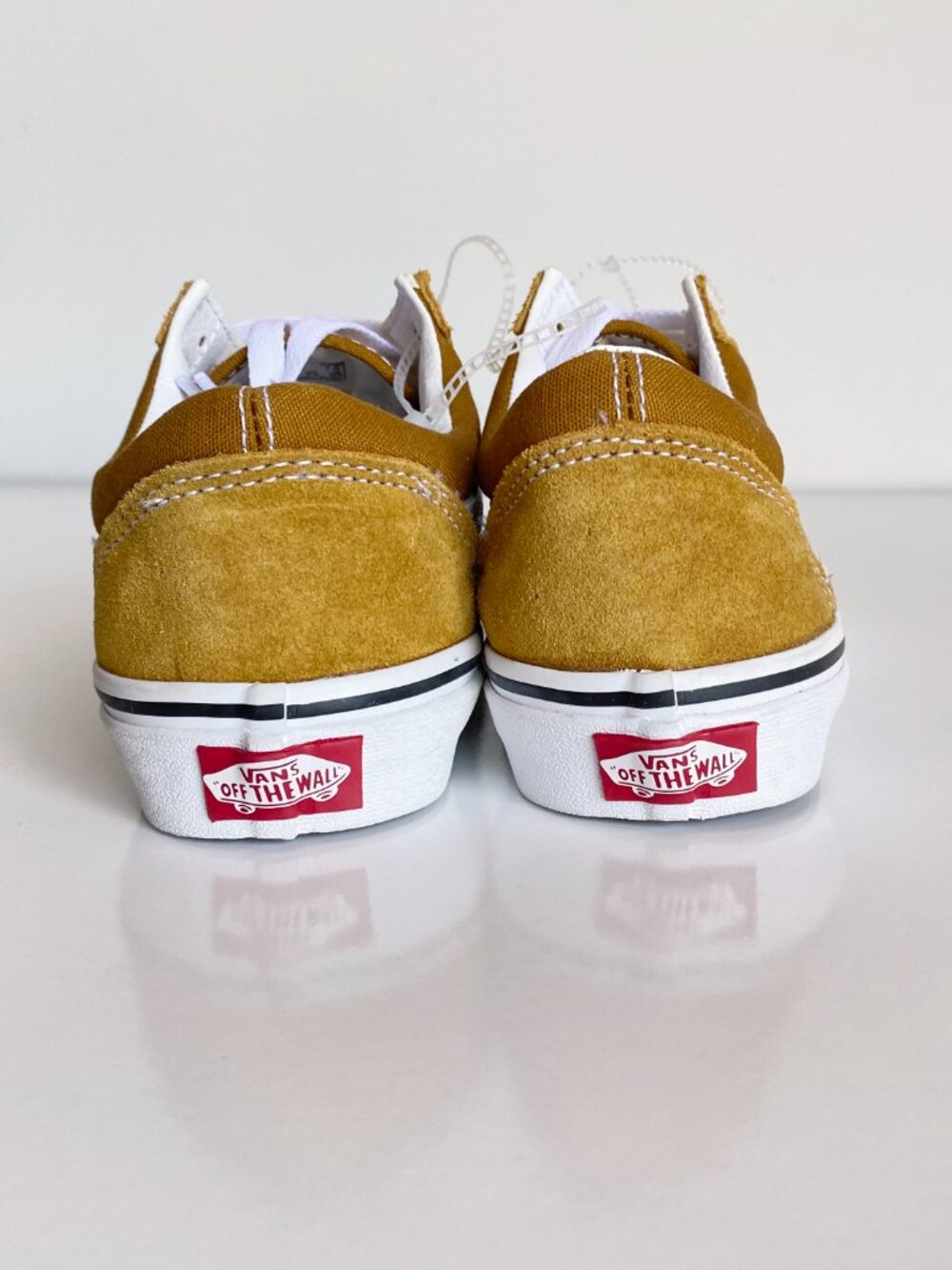 VANS Old Skool Eco Yellow / Gold Suede Skate Sneakers Shoes Women’s 7 Men’s 5.5 - Picture 3 of 11
